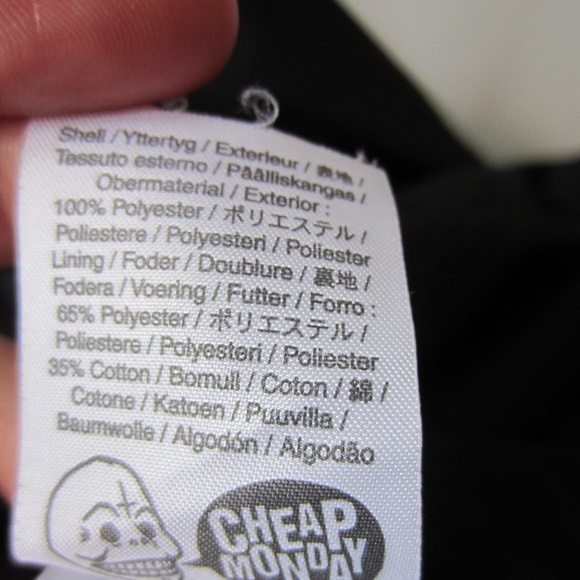 UO CHEAP MONDAY OS Oversized Mary Plaid Jacket - Picture 10 of 14